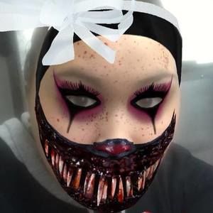 Meet your Posher, Cynthia